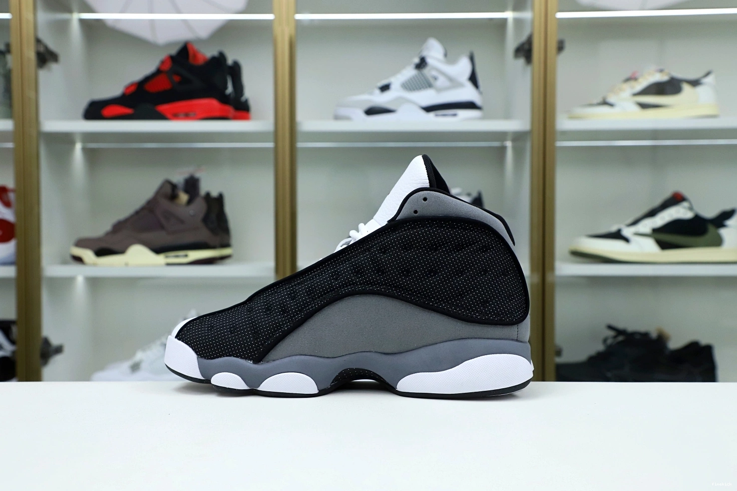 Retro Jordan Air 13 